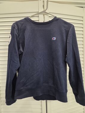 Champion Women's Navy Crewneck
